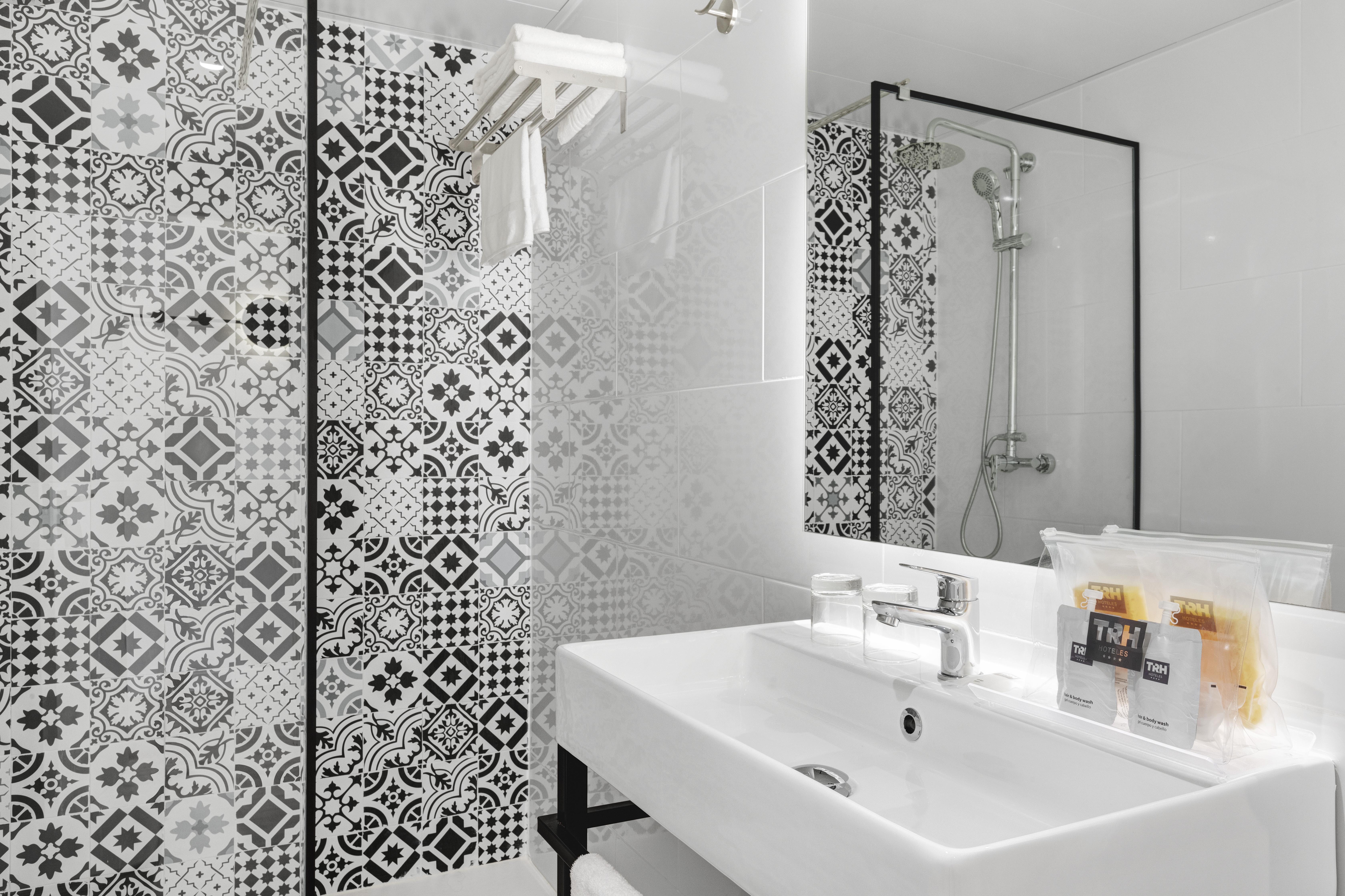 Palmanova Suites By Trh (Adults Only) Magaluf  Esterno foto