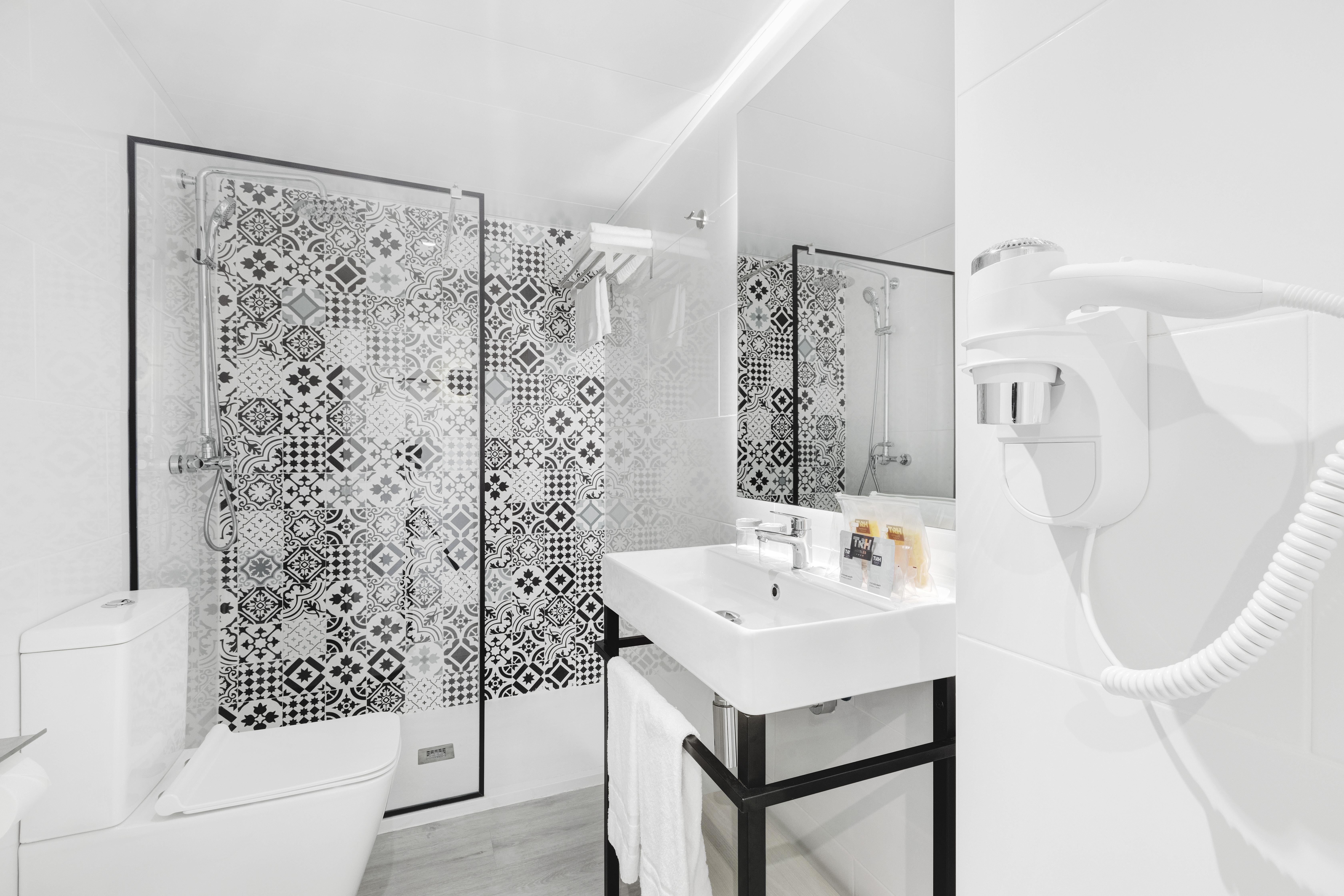 Palmanova Suites By Trh (Adults Only) Magaluf  Esterno foto