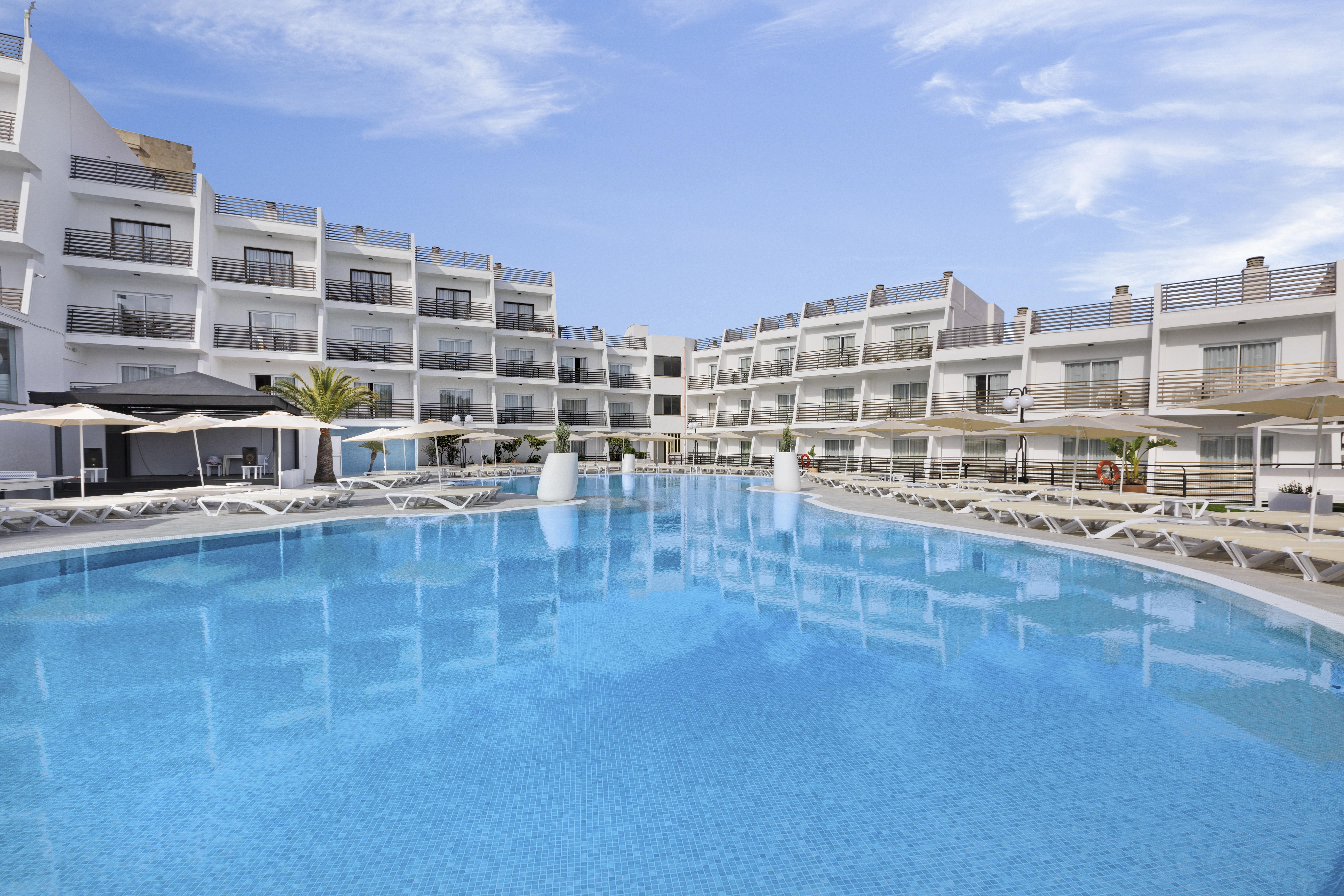 Palmanova Suites By Trh (Adults Only) Magaluf  Esterno foto